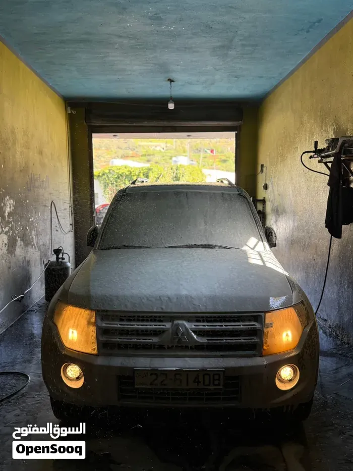 Mitsubishi Pajero 2012 photo 5