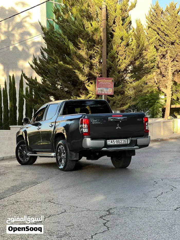Mitsubishi L200 2022 photo 4