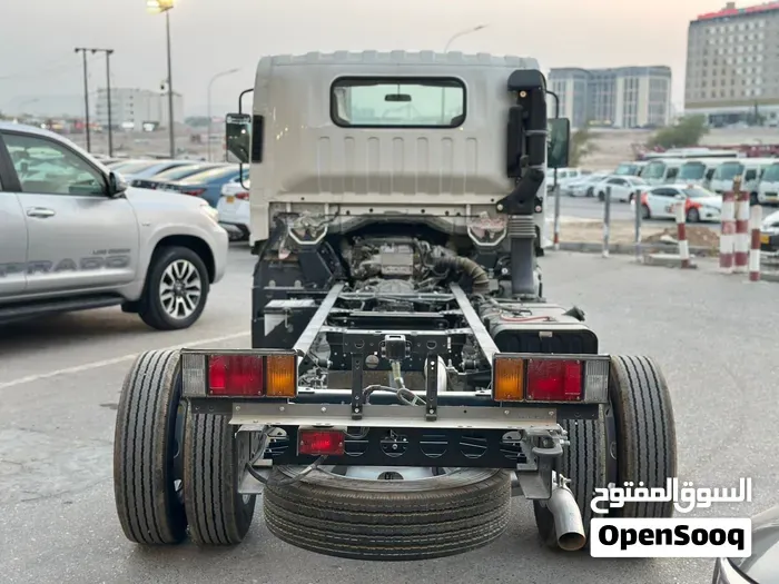 Isuzu N-Series 2025 photo 4
