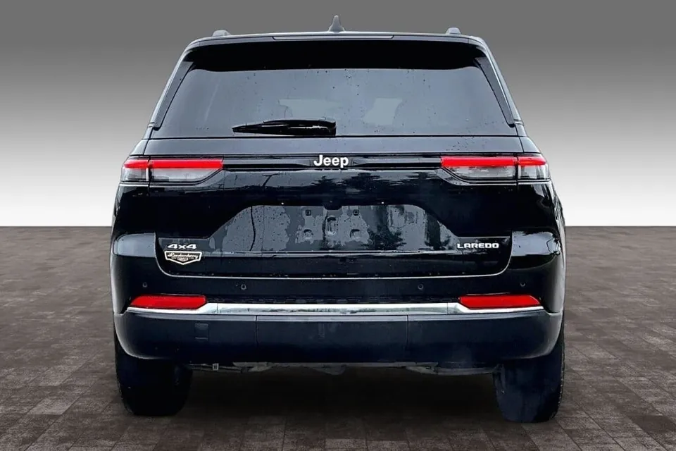 Jeep Grand Cherokee 2024 photo 4