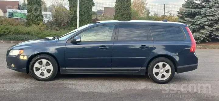 Volvo V70 2009 photo 4
