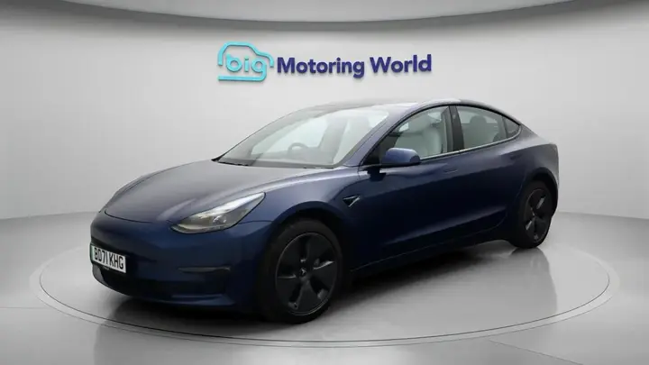 Tesla Model 3 2021 photo 4