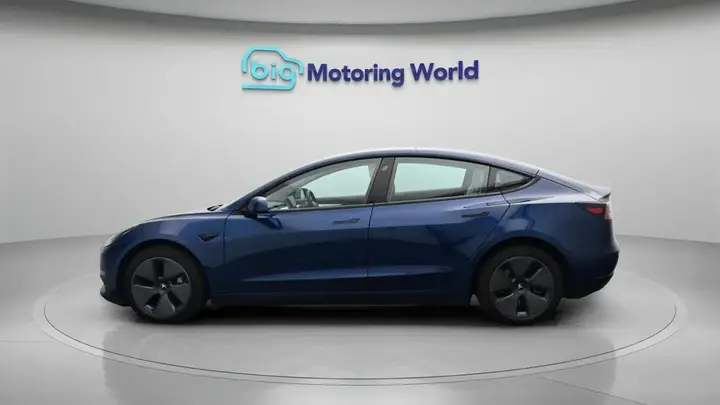 Tesla Model 3 2021 photo 5
