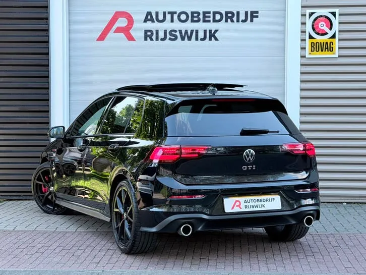 Volkswagen Golf 2021 photo 3