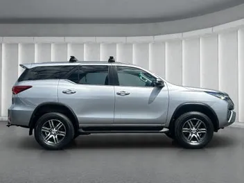 Toyota Fortuner 2019 photo 4