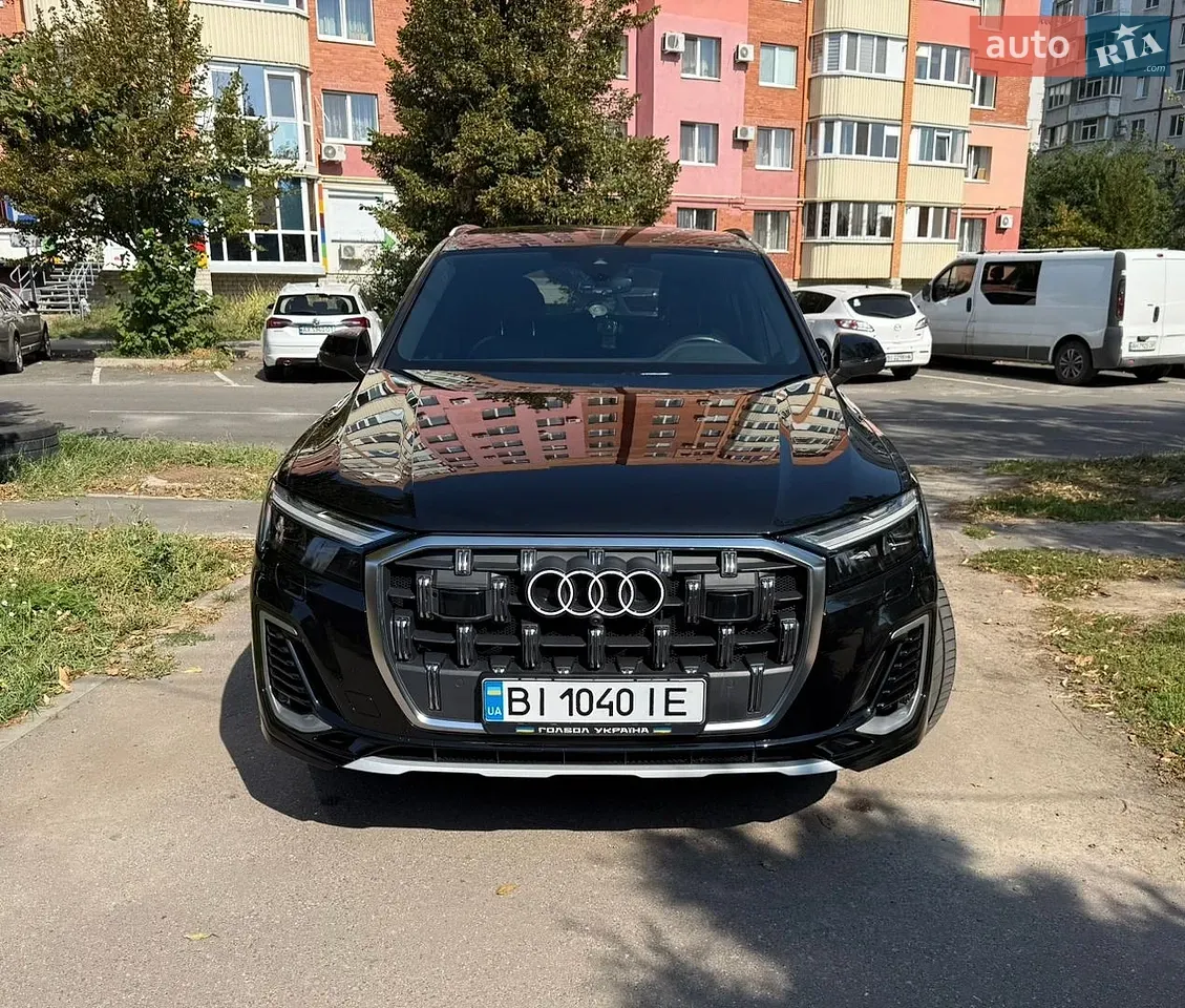 Audi Q7 2024 photo 2