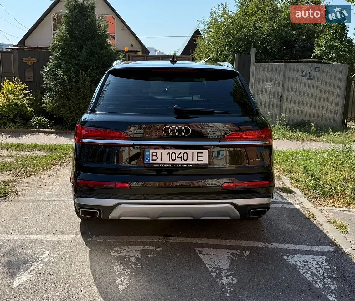 Audi Q7 2024 photo 4