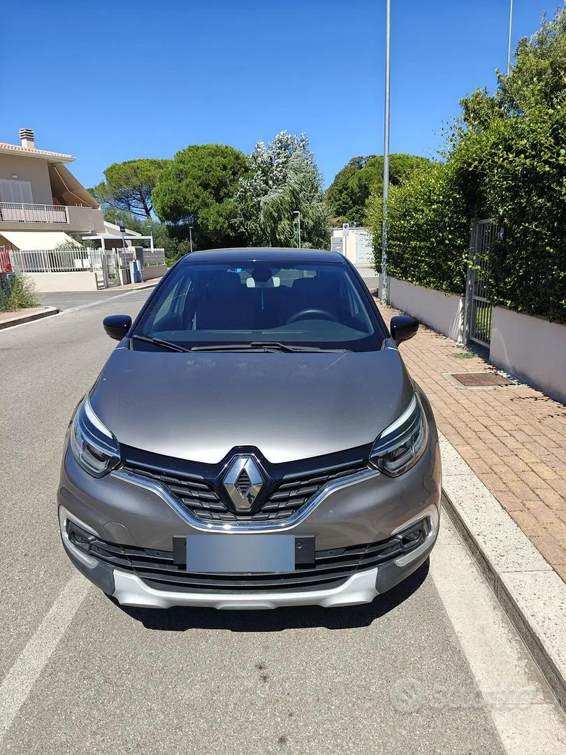 Renault Captur 2019 photo 2