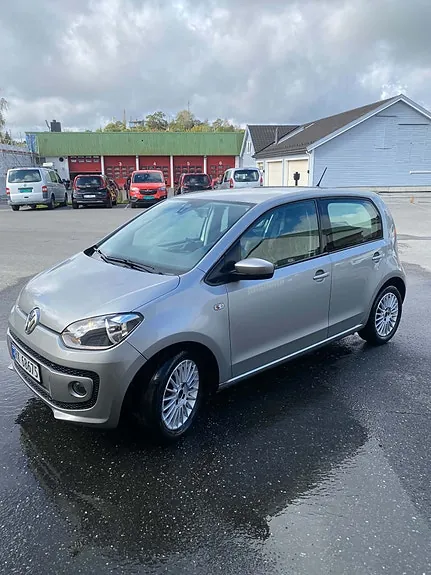 Volkswagen Up 2014 photo 3