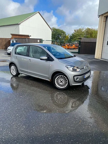 Volkswagen Up