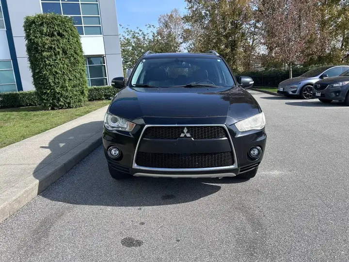 Mitsubishi Outlander 2010 photo 5