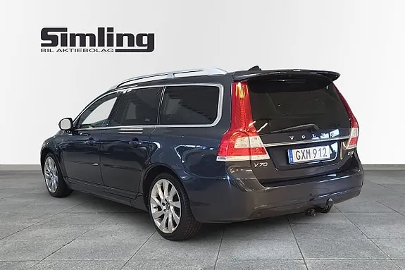 Volvo V70 2016 photo 2