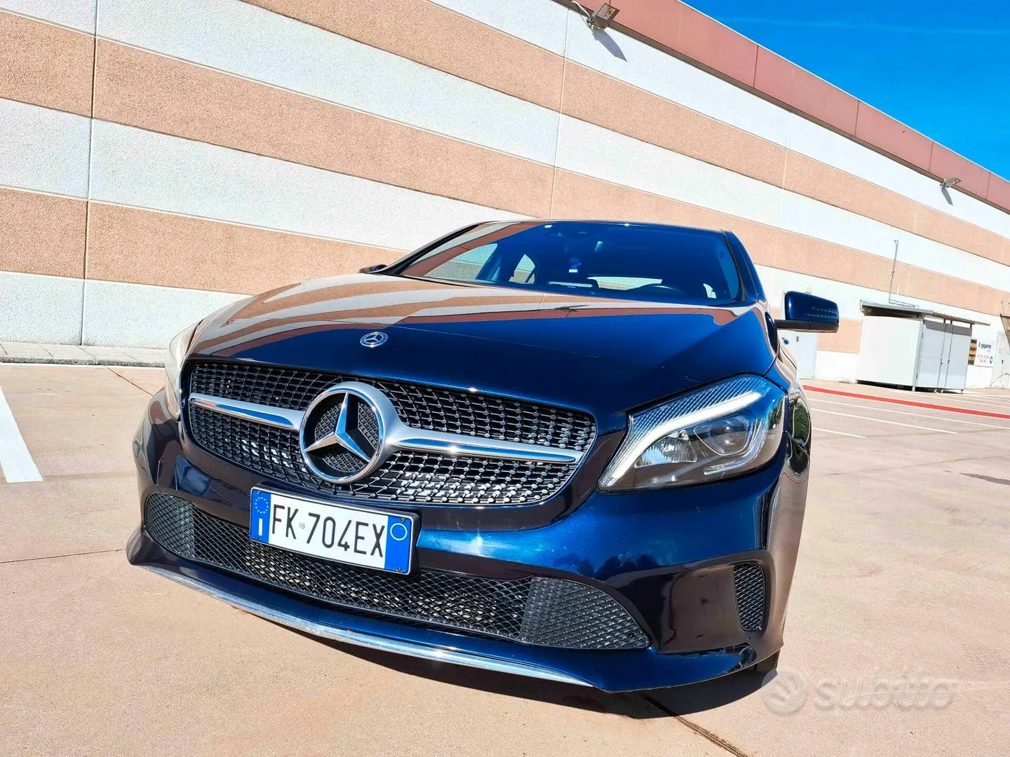 Mercedes-Benz A 180 2017 photo 2