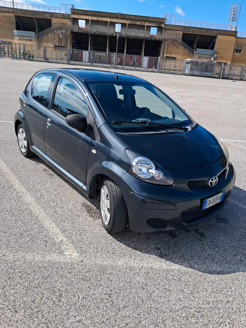 Toyota Aygo 2010 photo 3