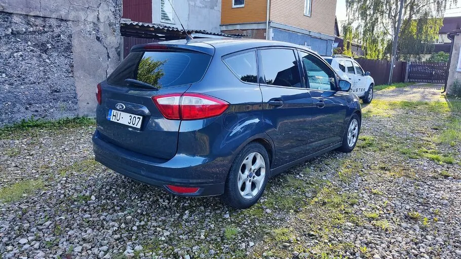 Ford C-Max 2011 photo 4