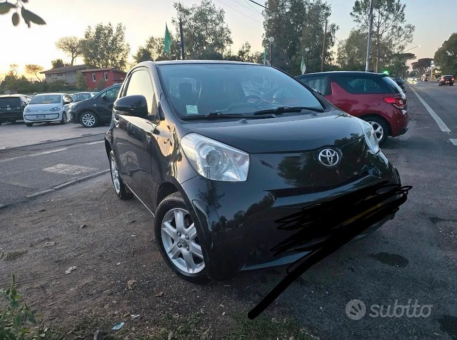 Toyota Iq