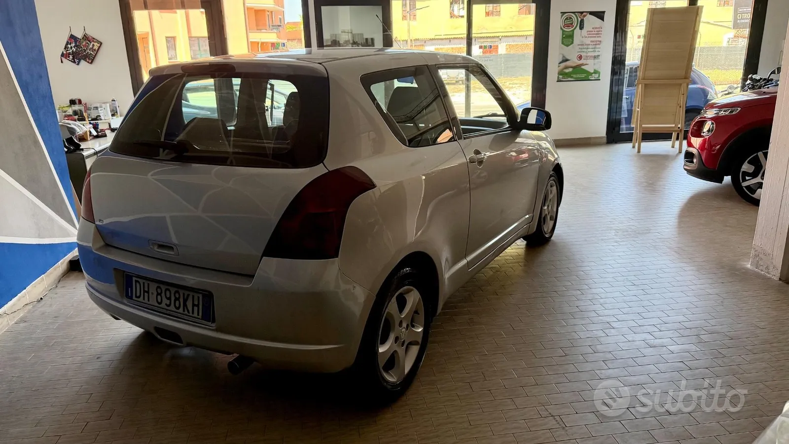 Suzuki Swift 2007 photo 4