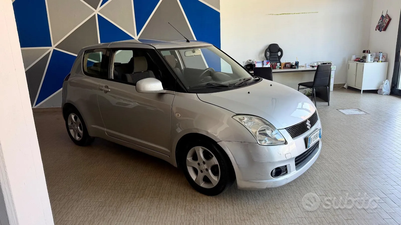 Suzuki Swift 2007 photo 3