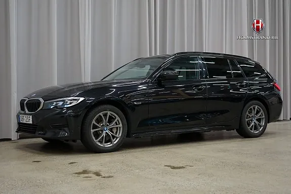 BMW 330E 2022 photo 4