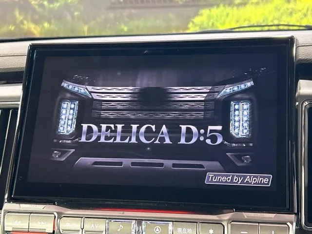 Mitsubishi Delica D:5 2024 photo 5