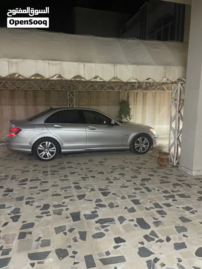 Mercedes-Benz C-Class 2009 photo 3