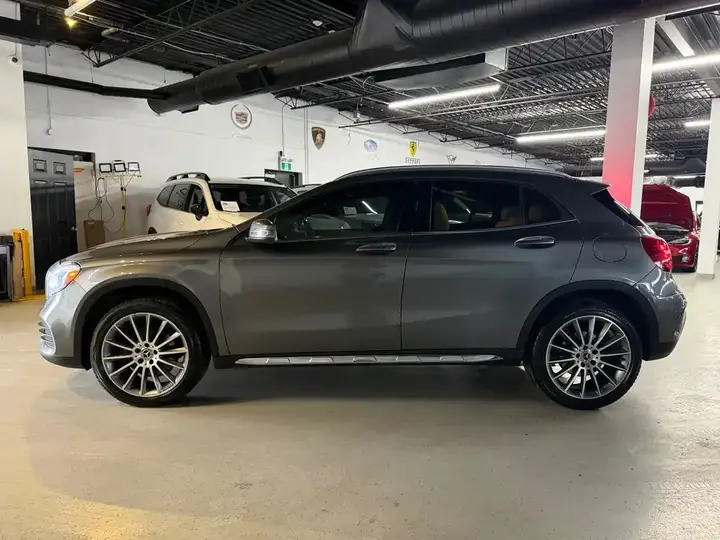 Mercedes-Benz Gla 2018 photo 3