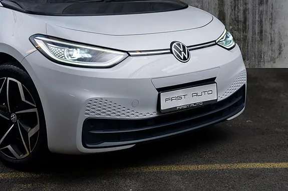 Volkswagen Id.3 2021 photo 2