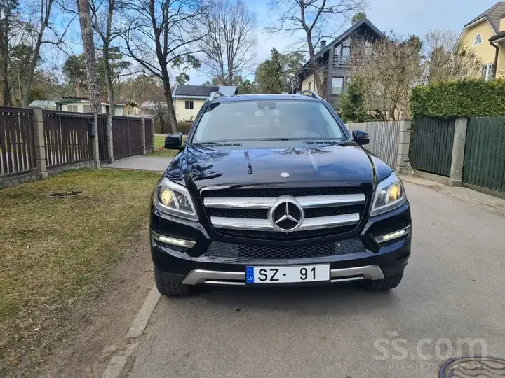 Mercedes-Benz Gl450 2015 photo 2