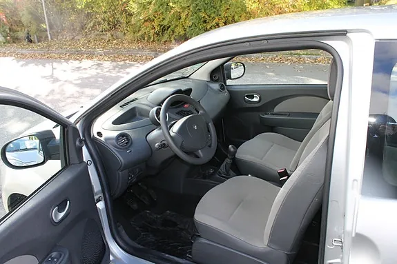 Renault Twingo 2011 photo 3