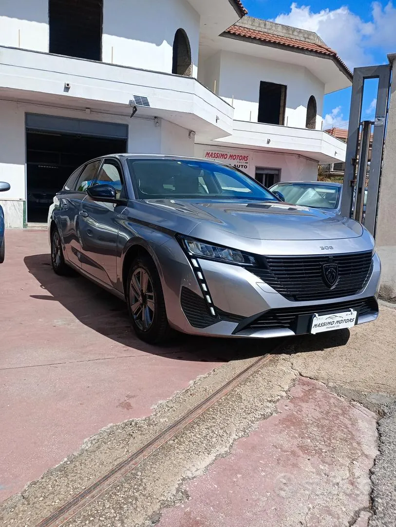 Peugeot 308 2022 photo 4