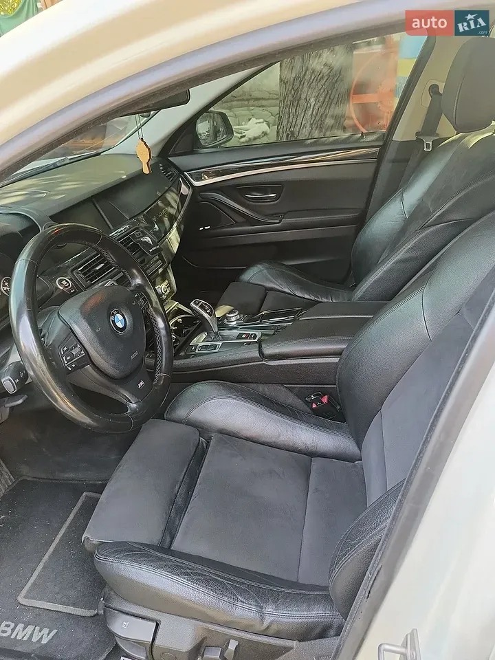 BMW 5 Series 2013 photo 4