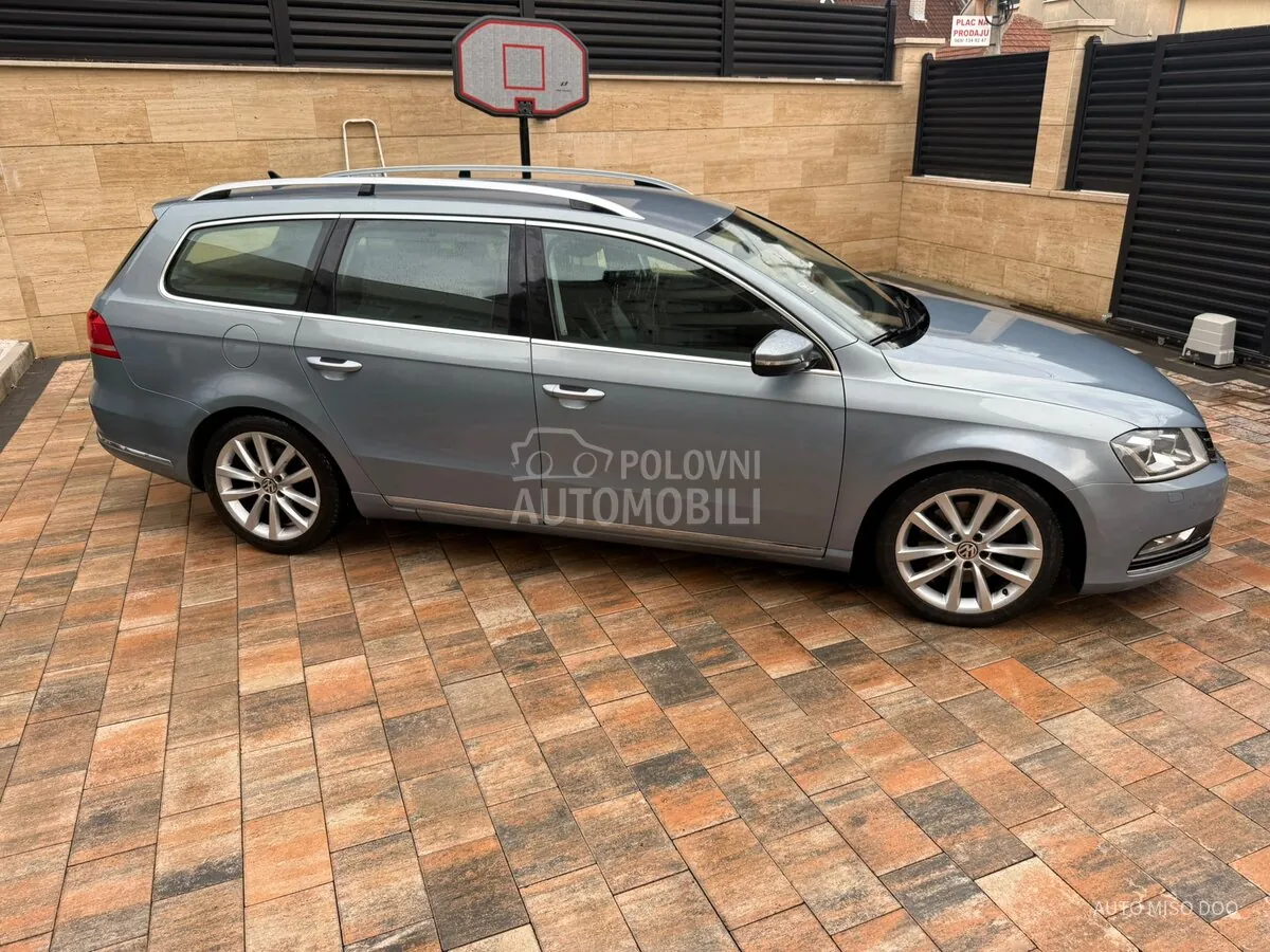 Volkswagen Passat B7 2012 photo 4