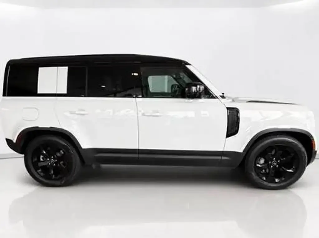 Land Rover Defender 2025 photo 5