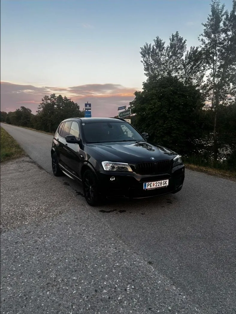 BMW X3 2012 photo 2