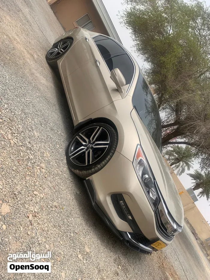 Honda Accord 2017 photo 5