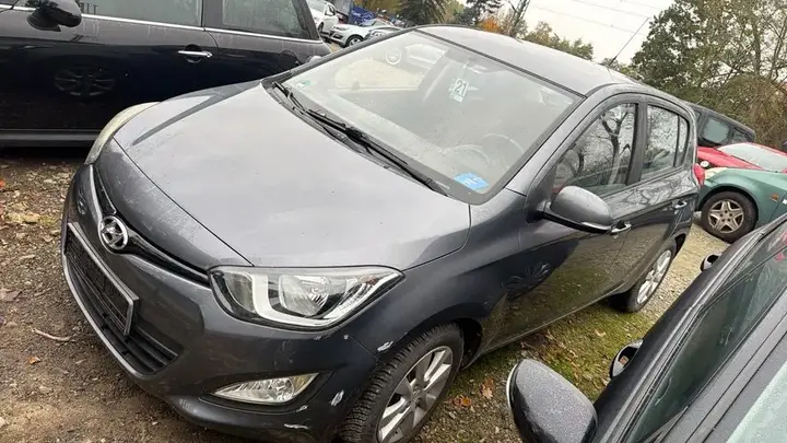 Hyundai I20