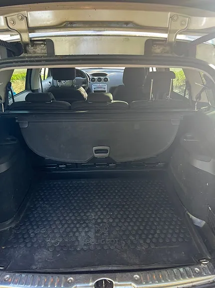 Peugeot 308 2008 photo 5