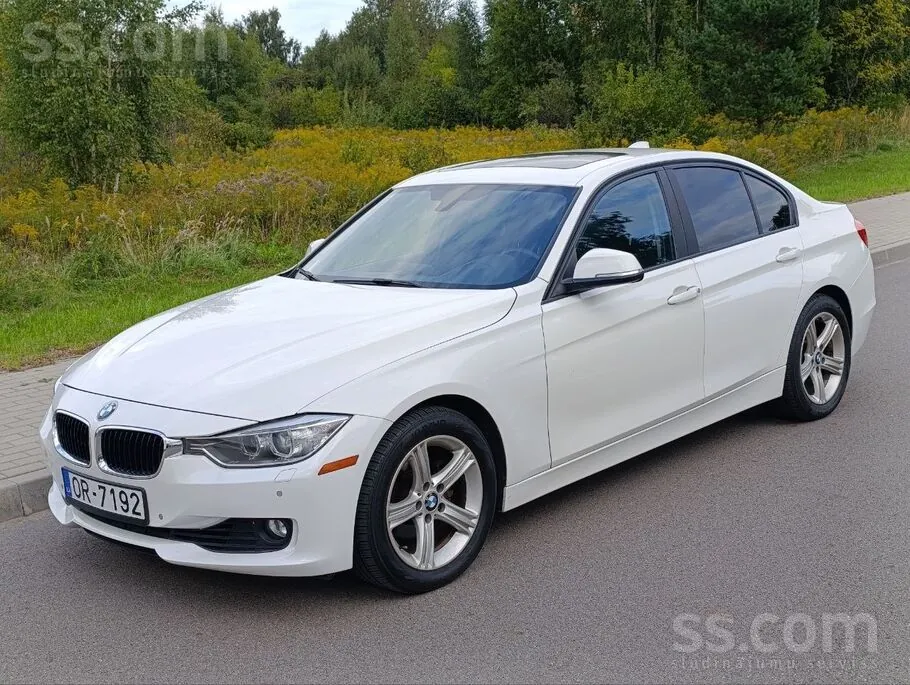 BMW 320I