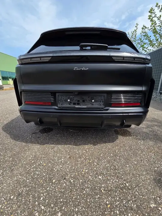 Porsche Cayenne 2026 photo 2