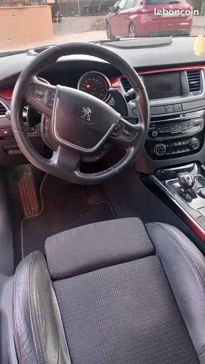Peugeot 508 2015 photo 2