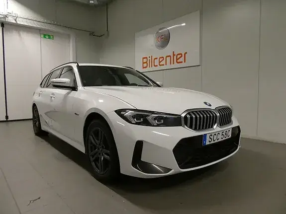 BMW 330E 2023 photo 3
