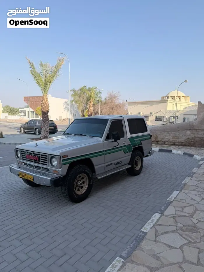Nissan Patrol 1983 photo 4