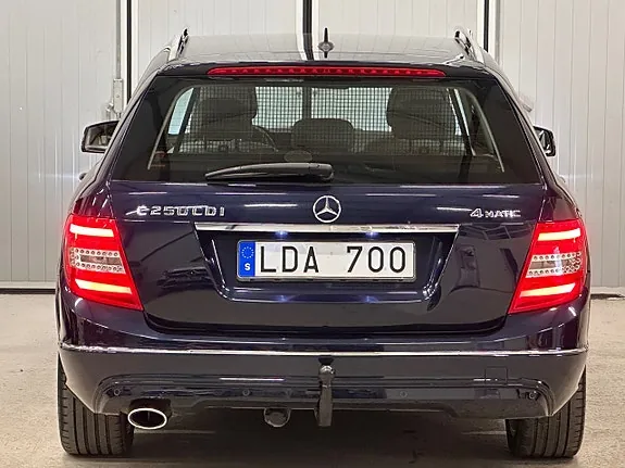 Mercedes-Benz C250 2012 photo 3