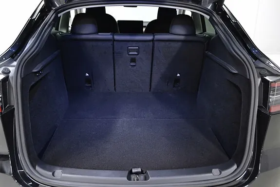Tesla Model Y 2022 photo 4