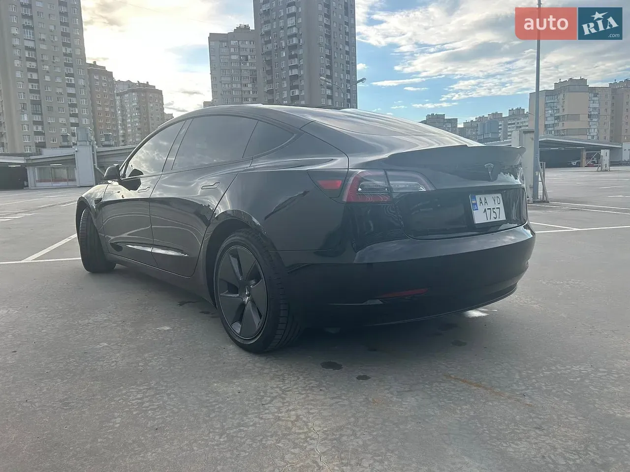 Tesla Model 3 2023 photo 5