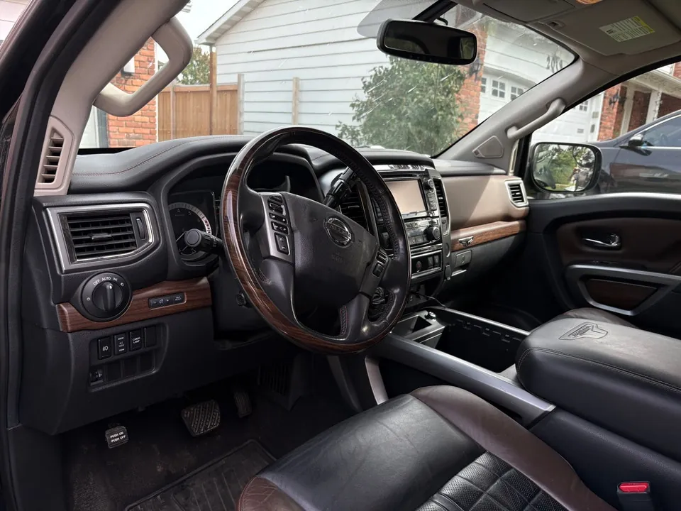 Nissan Titan 2017 photo 3