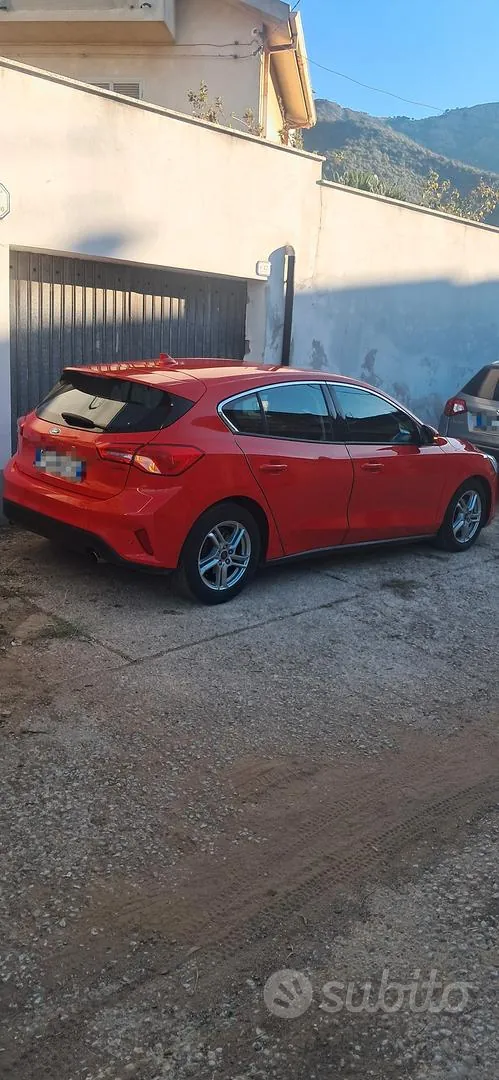 Ford Focus 2019 photo 3
