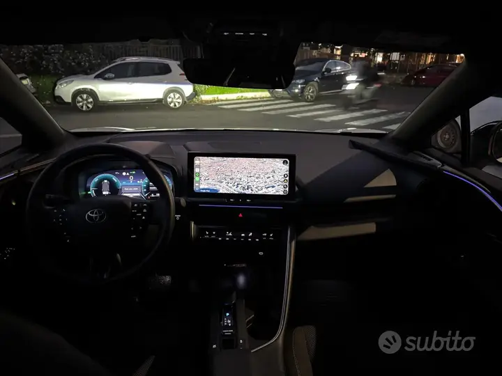Toyota C-Hr 2024 photo 4