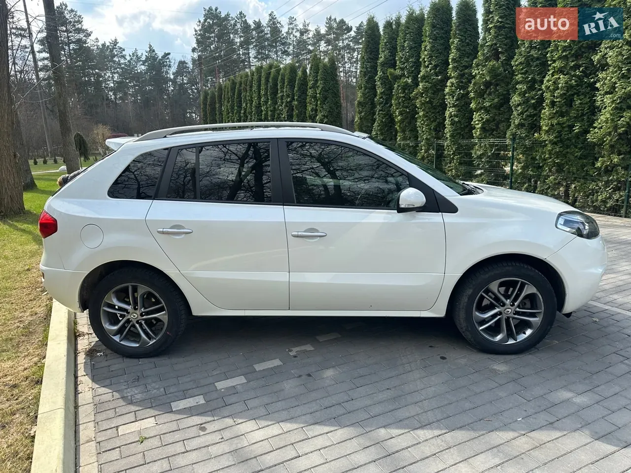 Renault Koleos 2012 photo 4