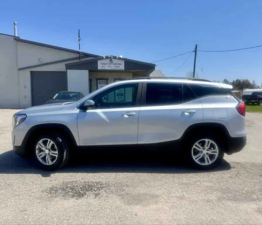 GMC Terrain 2021 photo 3